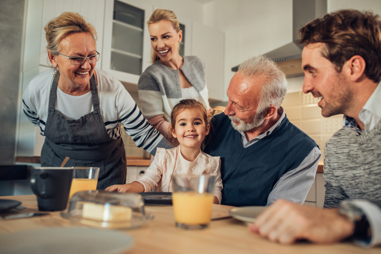Download 5 Can't-Miss Gift Ideas For Grandparents Day | CDL Homes Blog